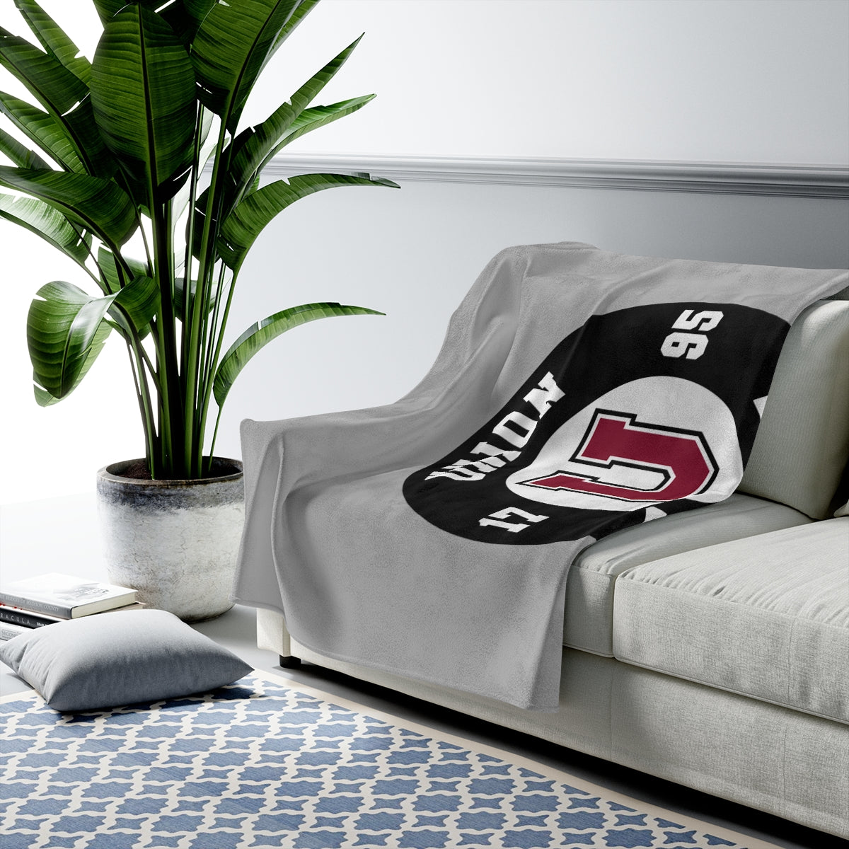 Union Club Lacrosse Velveteen Plush Blanket