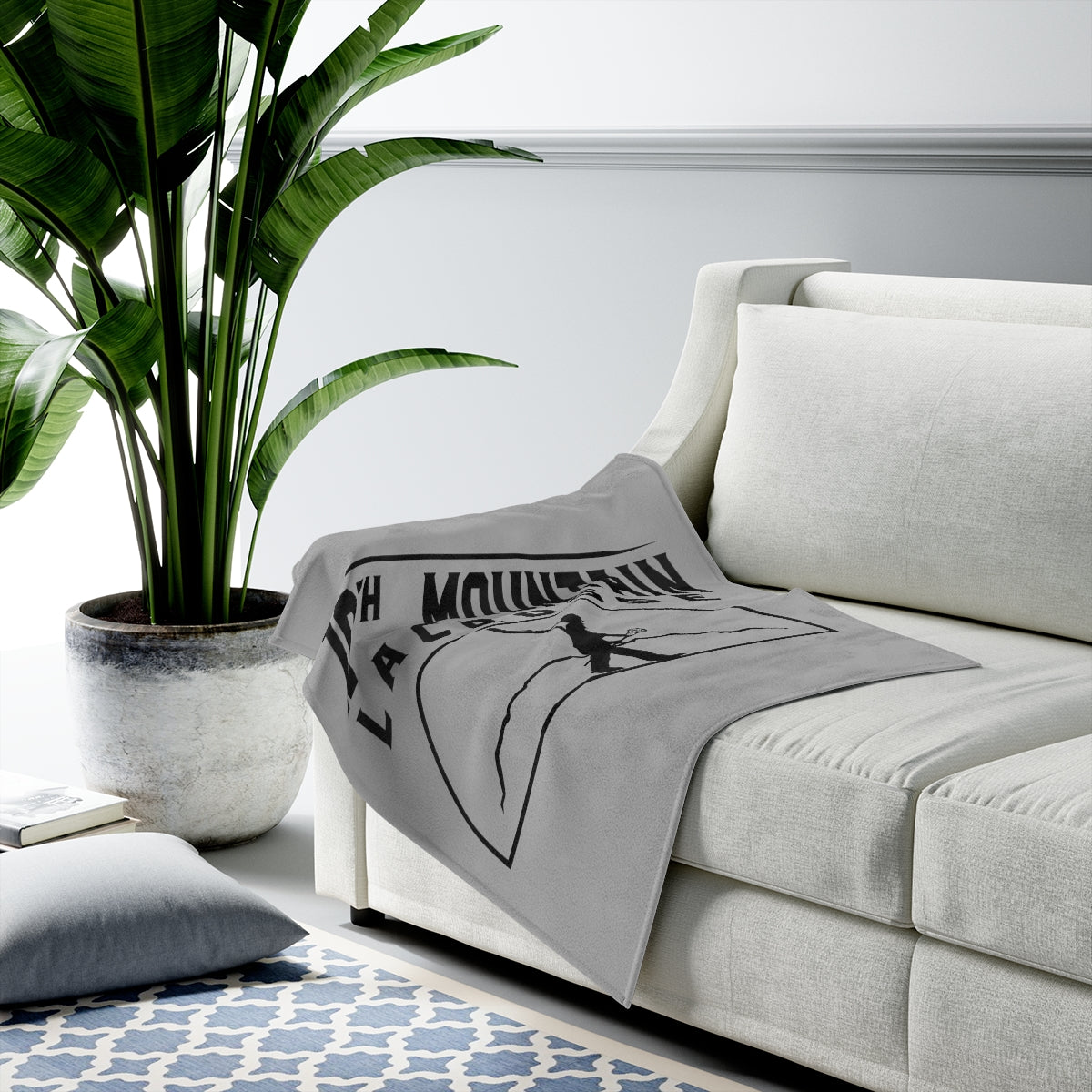 10th Mountain Lacrosse Velveteen Plush Blanket