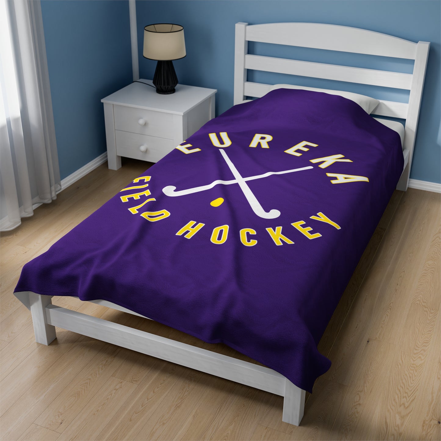 Eureka Field Hockey Velveteen Plush Blanket (60" x 80")