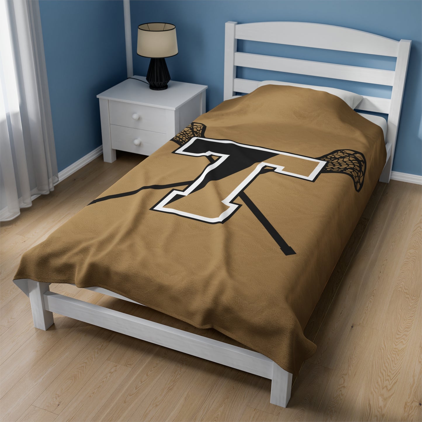 Trumbull Lax Velveteen Plush Blanket (60x80")