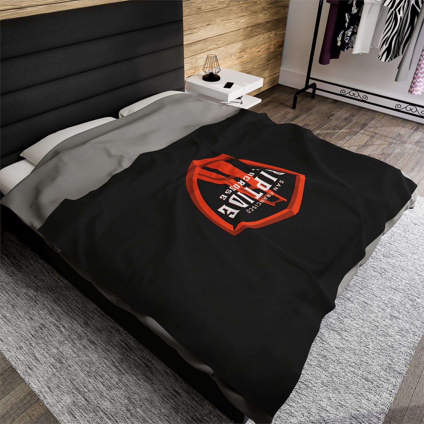 San Francisco Riptide Velveteen Plush Blanket (60" x 80")