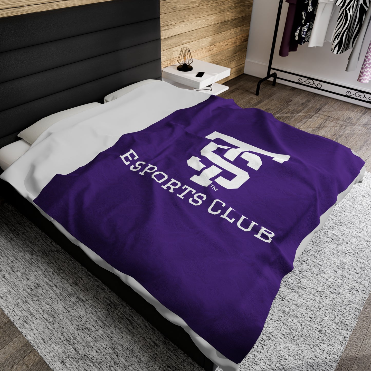 UST eSports Velveteen Plush Blanket (60" x 80")