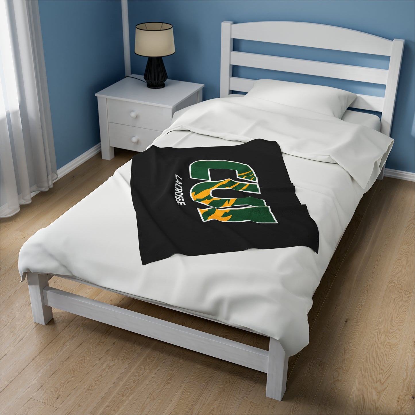 CUI LAX Velveteen Plush Blanket