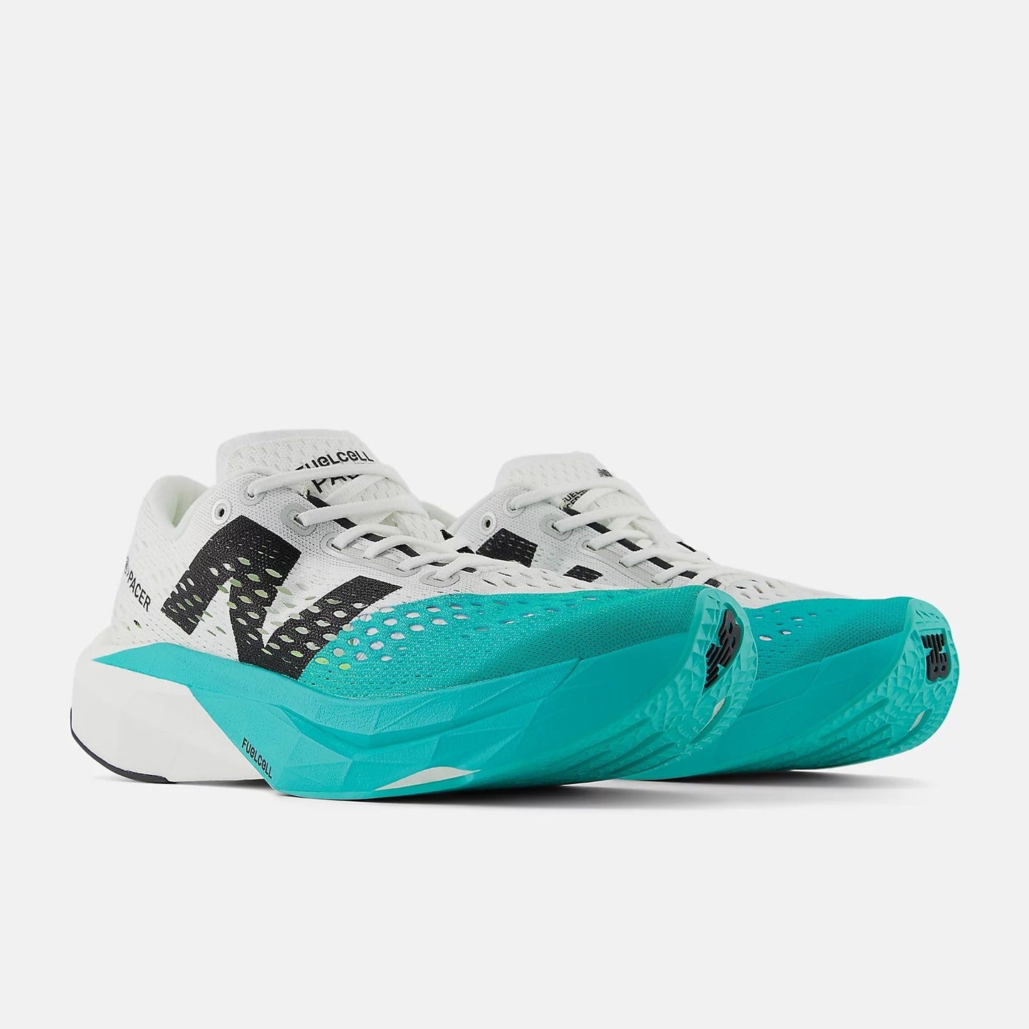 Women's FuelCell SuperComp Pacer v2