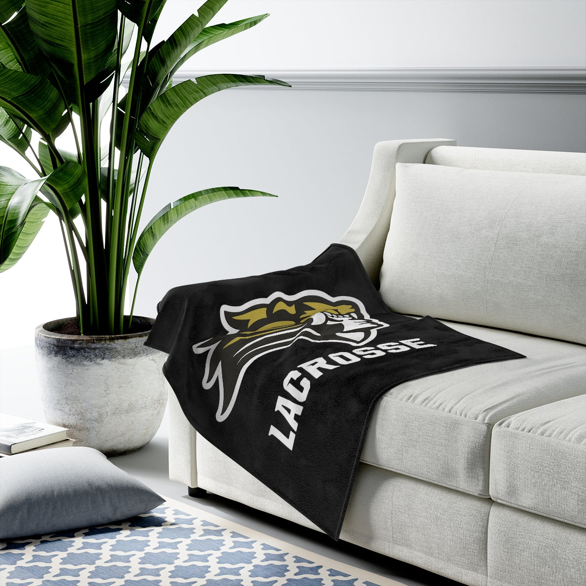 Kuna Lacrosse Velveteen Plush Blanket