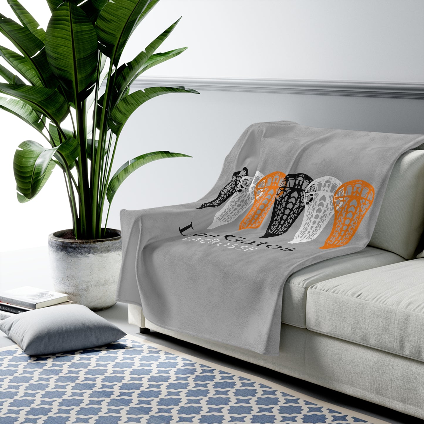 Los Gatos G Lax Velveteen Plush Blanket